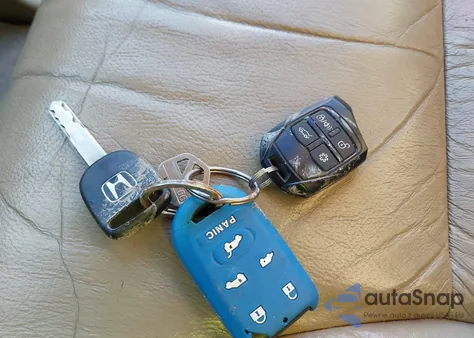 2010 Honda Odyssey Ex-L from USA, damaged, VIN 5FNRL3H79AB107875